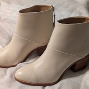 NWT Nisolo Dari boots
